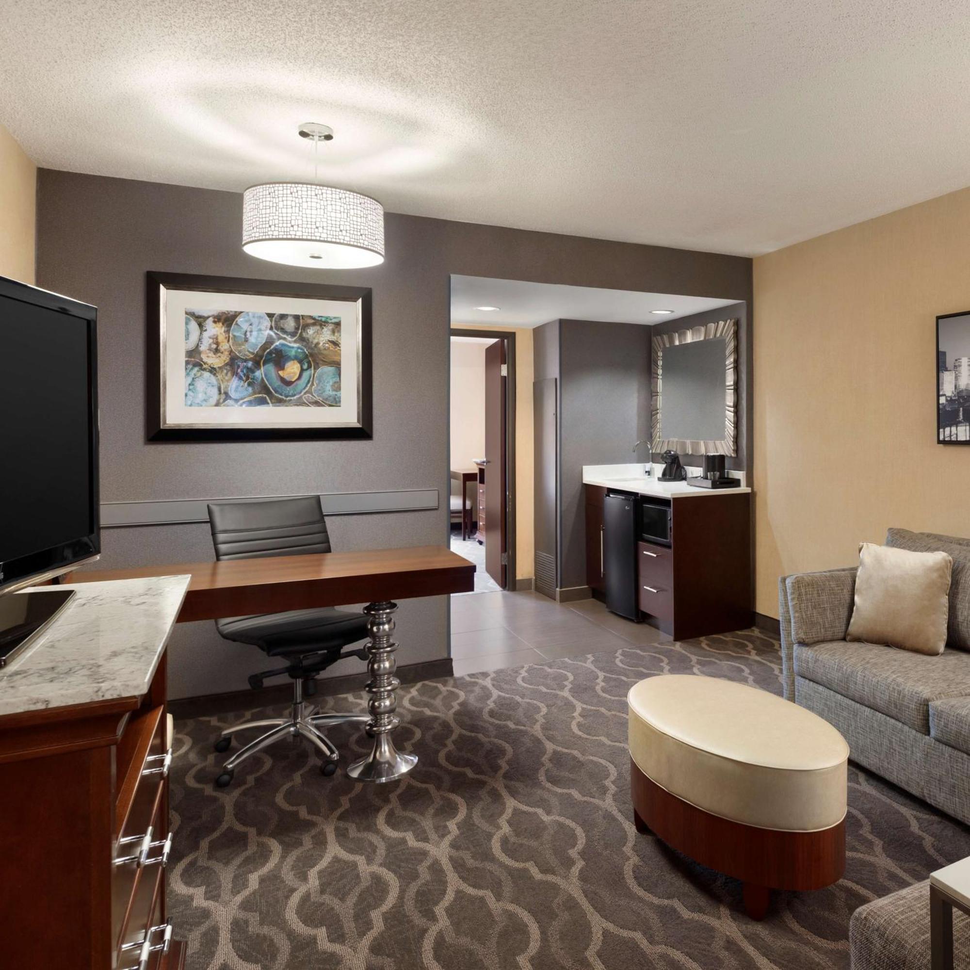 Embassy Suites By Hilton Atlanta Airport College Park Exteriér fotografie