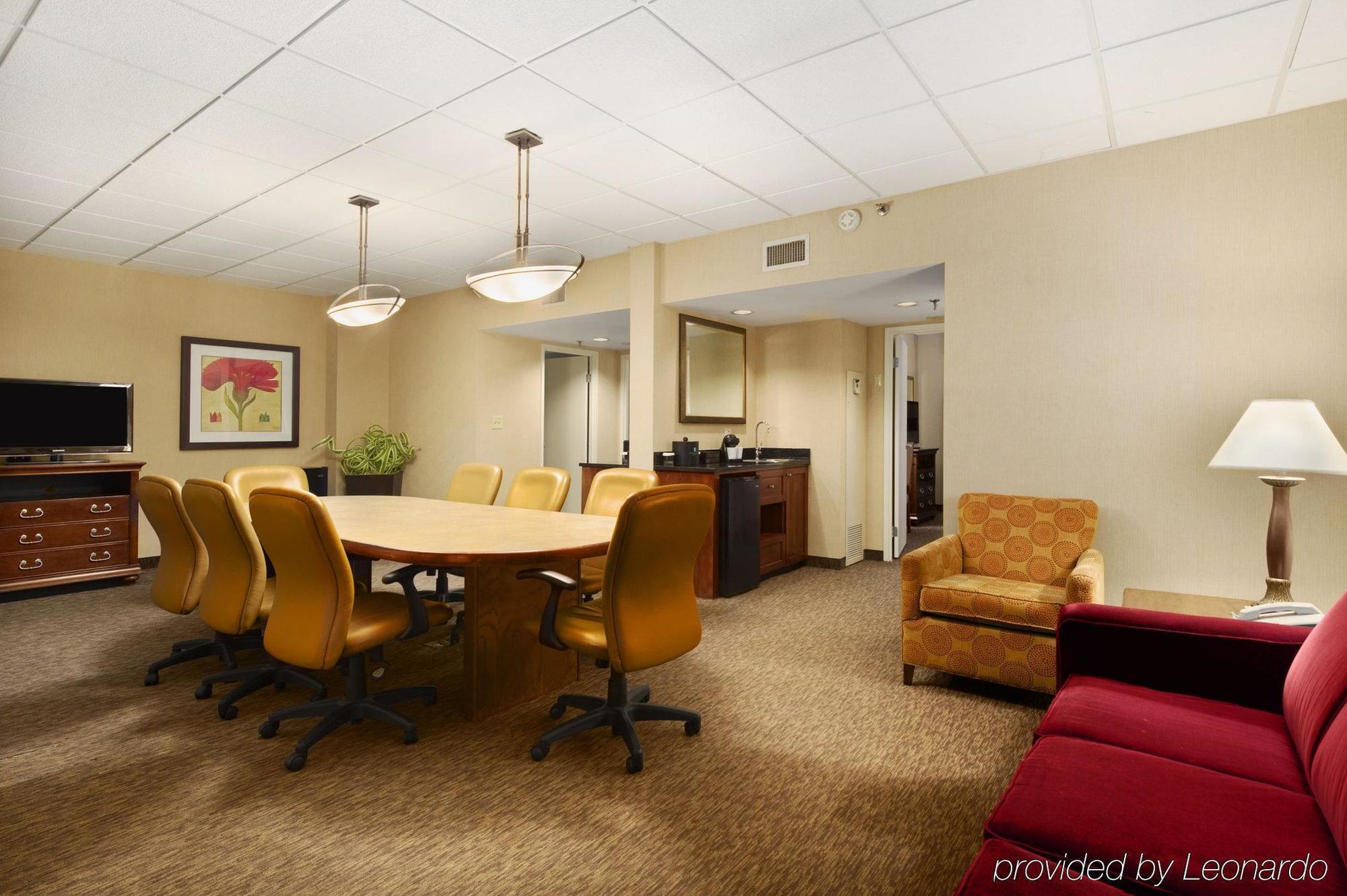 Embassy Suites By Hilton Atlanta Airport College Park Exteriér fotografie