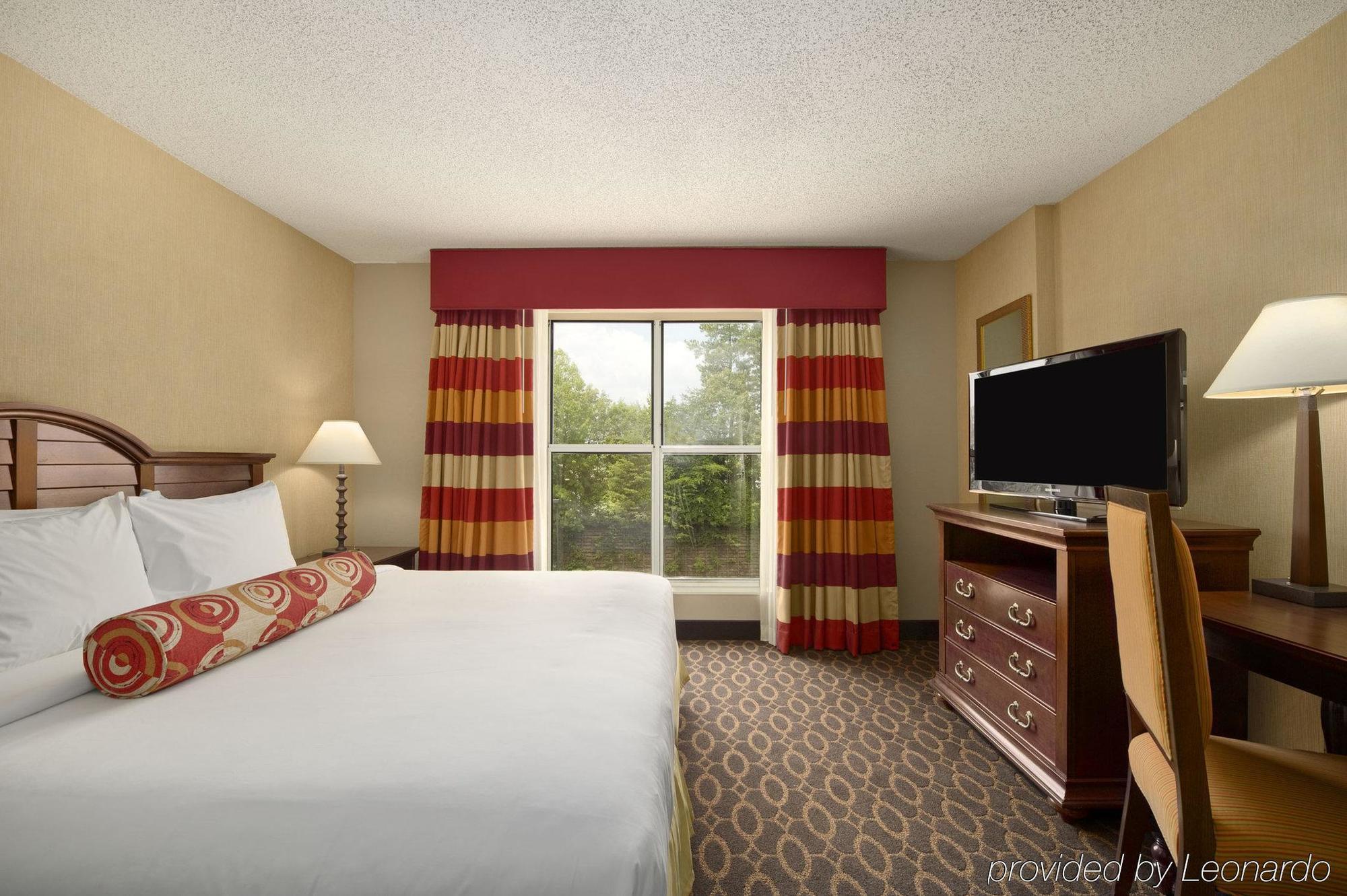 Embassy Suites By Hilton Atlanta Airport College Park Exteriér fotografie